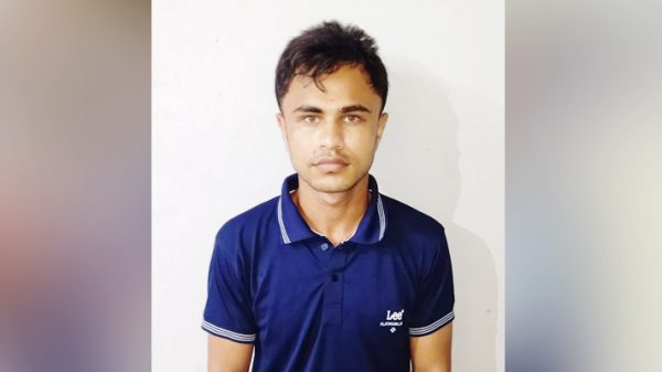 ছাত্রীদের ‘প্রেমের ফাঁদে’ ফেলে ধর্ষণ করতেন তিনি