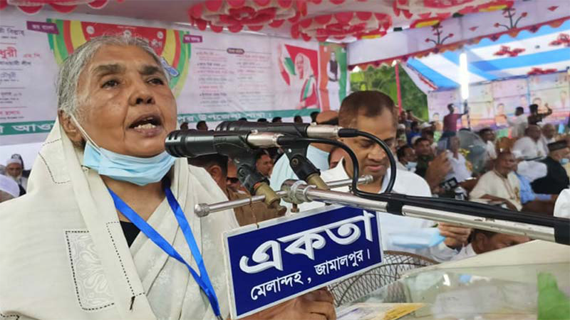 'দেশে ভিক্ষুক নেই বলে মানুষকে ডেকে ডেকে চাল দিতে হয়'