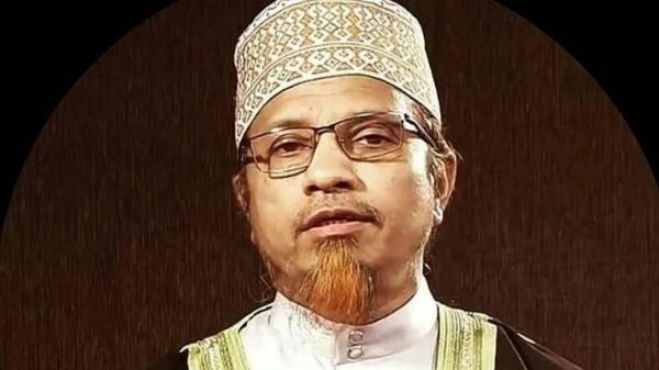 মুফতি কাজী ইব্রাহীমের বিরুদ্ধে প্রতারণা মামলা