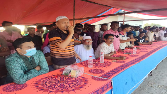 ভাঙ্গুড়ায় হাট গ্রামে আবারো নৌকা বাইচ শুরু