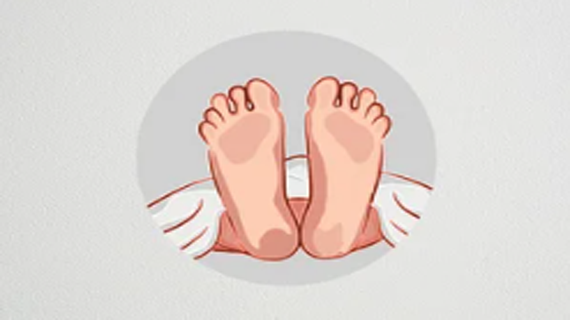 সন্তান না হওয়ায় ‘খোঁটা’, ছাদ থেকে লাফিয়ে পড়ে নারীর মৃত্যু