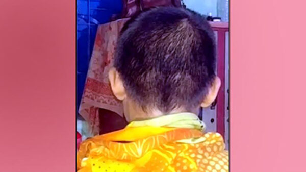 মাথার ‍চুল কেটে গৃহবধূকে ঘরছাড়া করলেন শাশুড়ি