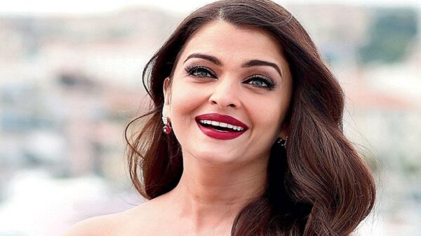 ঐশ্বরিয়ার আলোচিত ১০ সিনেমা