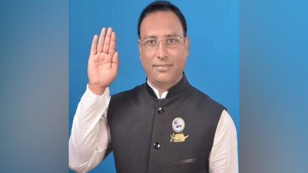 স্বামী নৌকার প্রার্থী, দুই স্ত্রী স্বতন্ত্র প্রার্থী