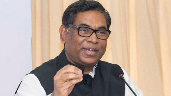 জ্বালানি তেলের দাম কমার বিষয়ে যা বললেন প্রতিমন্ত্রী