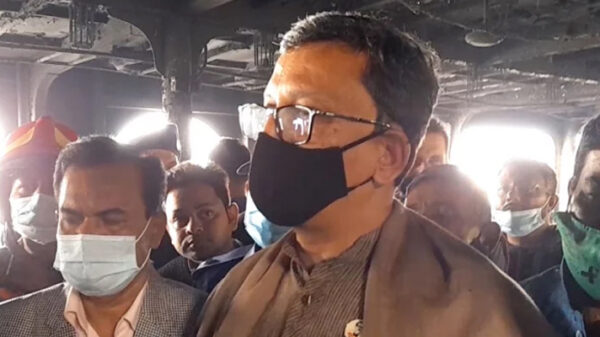 লঞ্চে আগুন : নিহত প্রত্যেকের পরিবারকে দেড় লাখ টাকা দেওয়া হবে