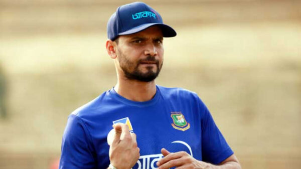 মাশরাফী চাইলেই তাকে যুক্ত করবে বিসিবি