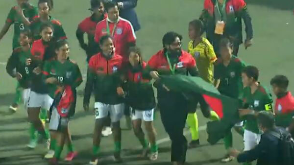 ভারতকে উড়িয়ে সাফ চ্যাম্পিয়ন বাংলাদেশ