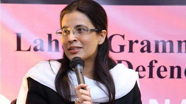 পাকিস্তান সুপ্রিম কোর্টের প্রথম নারী বিচারপতি হচ্ছেন আয়েশা
