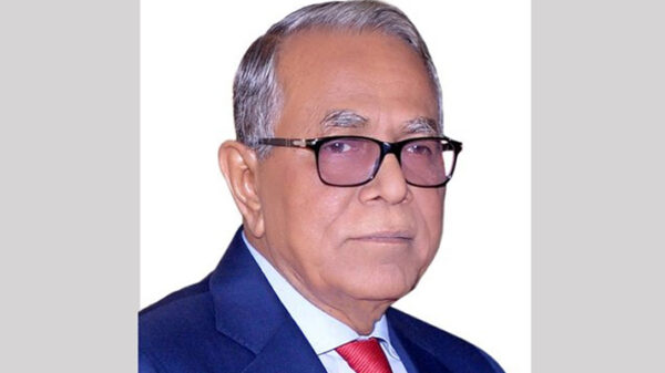 নতুন বছরে বাংলাদেশ অমিত সম্ভাবনার পথে এগিয়ে যাবে : রাষ্ট্রপতি