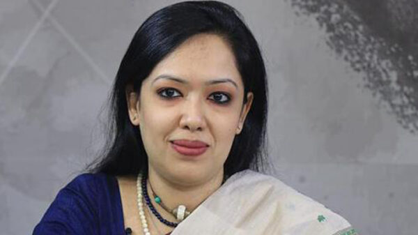 রুমিন ফারহানা আশুগঞ্জে অবরুদ্ধ