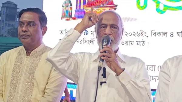 বিএনপি ক্ষমতার জন্য নয়, জনগণের জন্য রাজনীতি করে বলে মন্তব্য করেছেন বিএনপির স্থায়ী কমিটির সদস্য ও নরসিংদী-২ পলাশ আসনের সংসদ সদস্য ড. আব্দুল মঈন খান। সোমবার বিকেলে নরসিংদী জেলা স্টেডিয়ামে আয়োজিত জেলা বিএনপির ইফতার মাহফিলে প্রধান অতিথির বক্তব্যে এসব কথা বলেন।